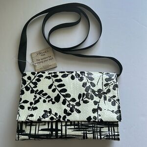 NWT Blue Q Branch Out Crossbody Bag